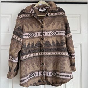 BB Dakota Geometric Patterned Tan Jacket